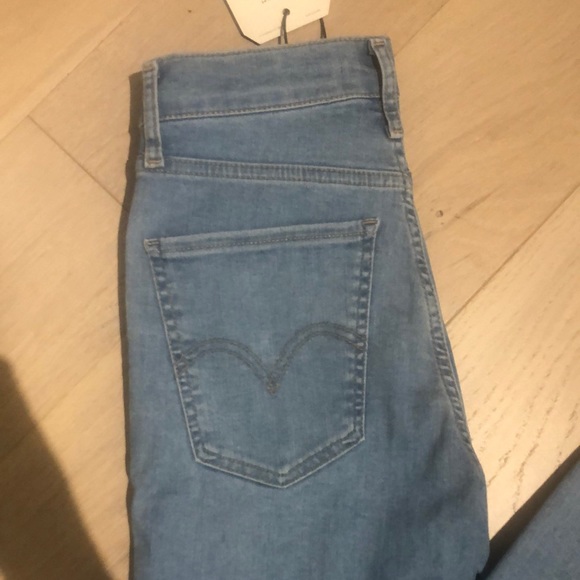 Levi’s Mile High Super Skinny - Picture 2 of 7